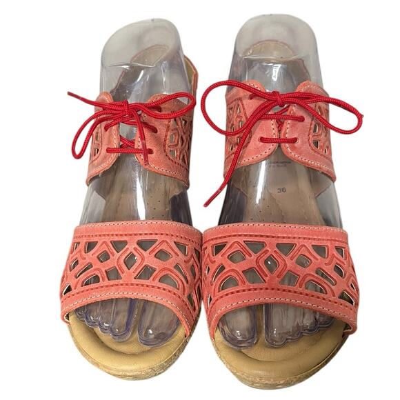 SPRING STEP Wedge Decorative Cut Out Lace Up Closure Made‎ In Italy Women's 5.5 - Picture 1 of 9